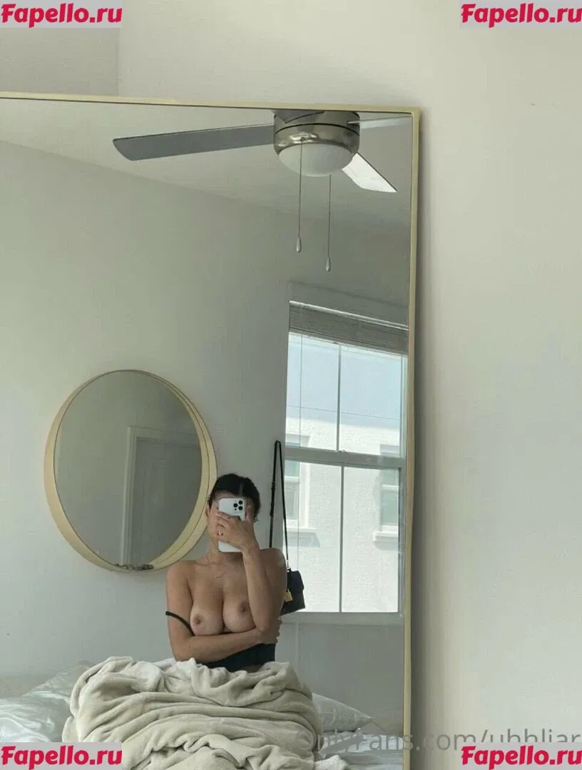 uhhliar Onlyfans Photo Gallery 