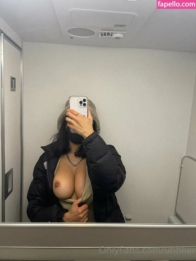 uhhliar Onlyfans Photo Gallery 
