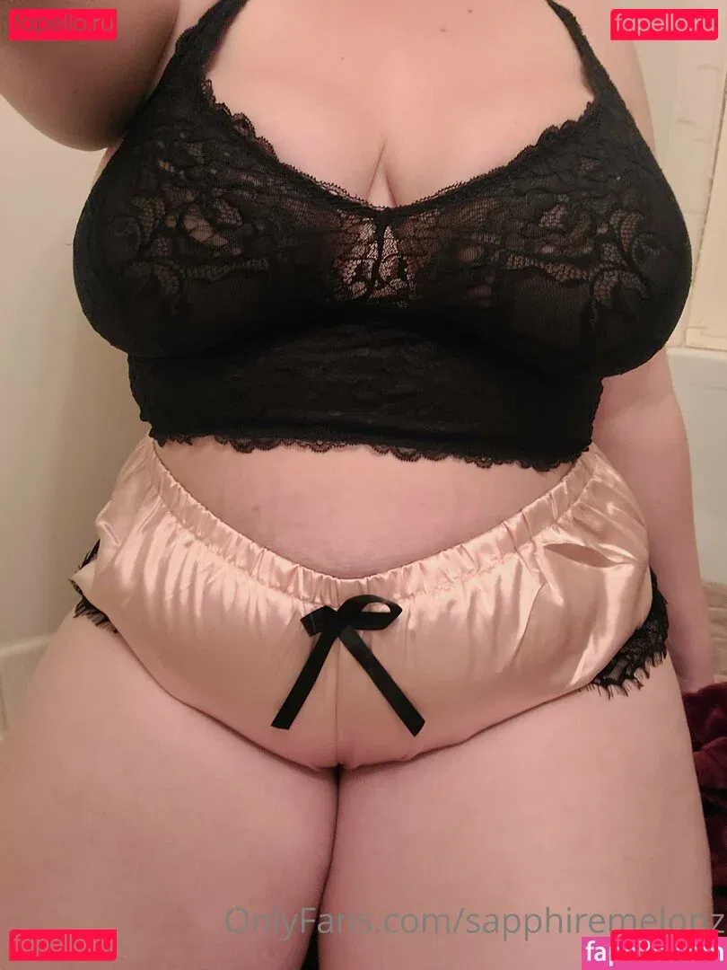 sapphiremelonz Onlyfans Photo Gallery 