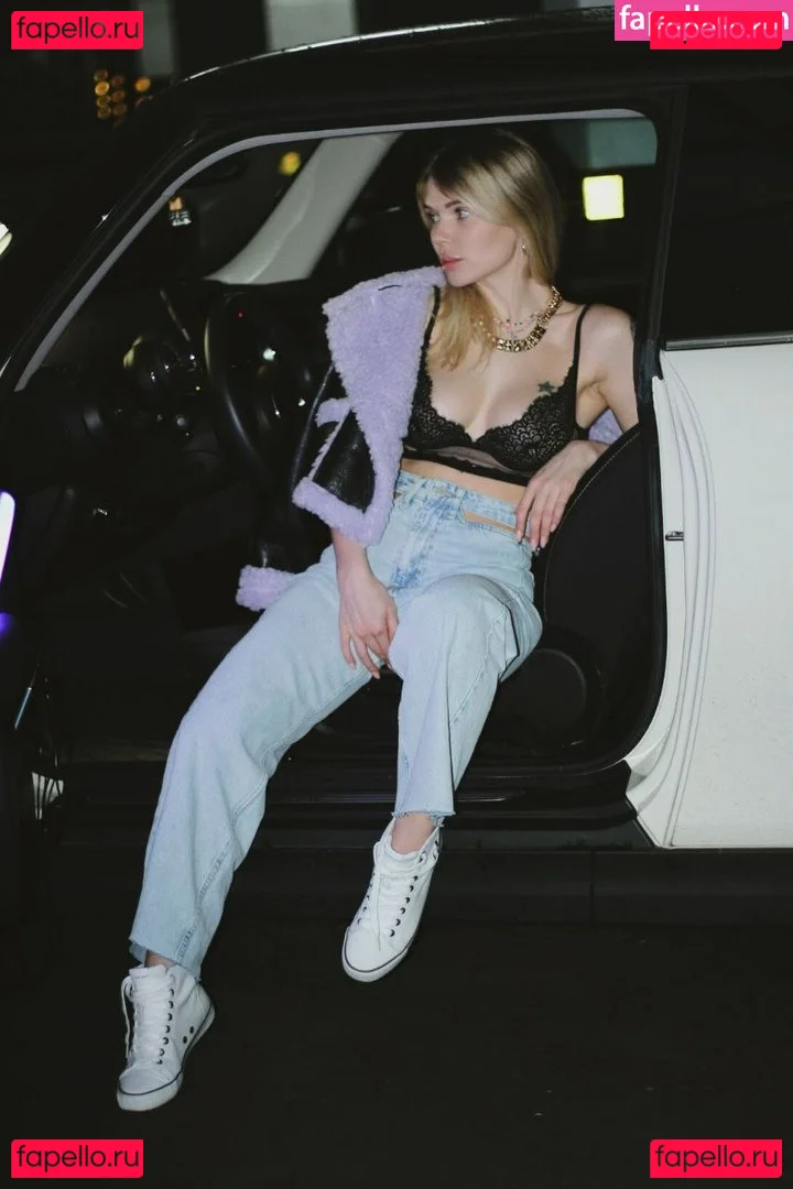 showerboyau Onlyfans Photo Gallery 