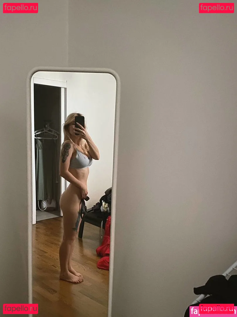 showerboyau Onlyfans Photo Gallery 