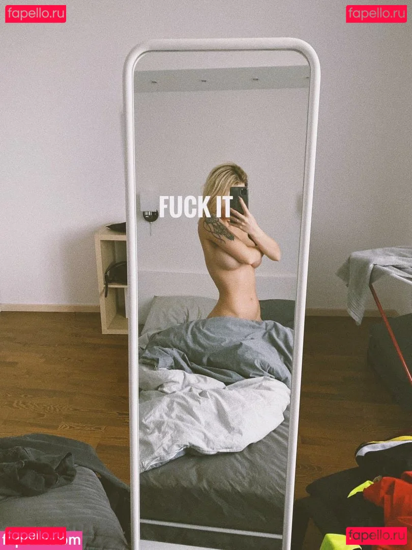 showerboyau Onlyfans Photo Gallery 