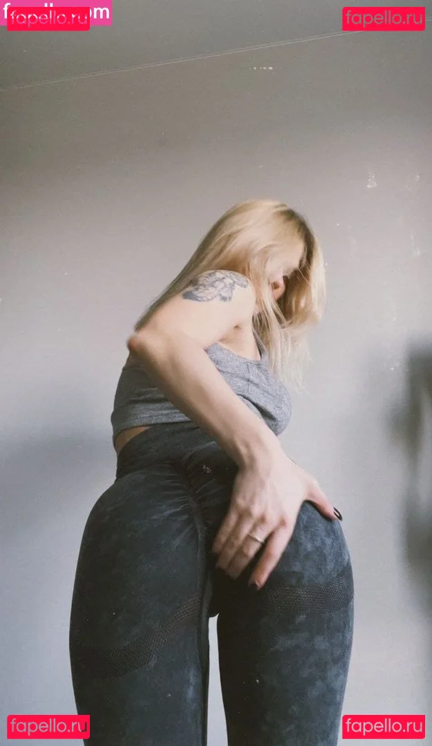 showerboyau Onlyfans Photo Gallery 