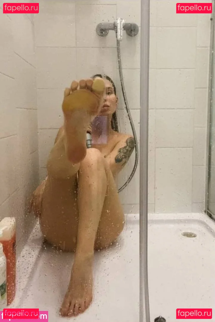 showerboyau Onlyfans Photo Gallery 