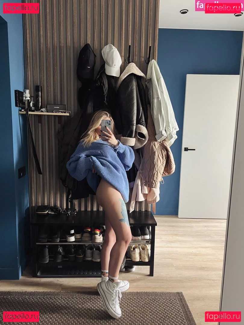 showerboyau Onlyfans Photo Gallery 