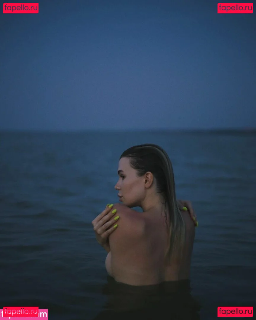 showerboyau Onlyfans Photo Gallery 