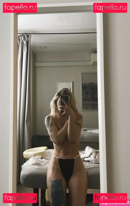 showerboyau Onlyfans Photo Gallery 