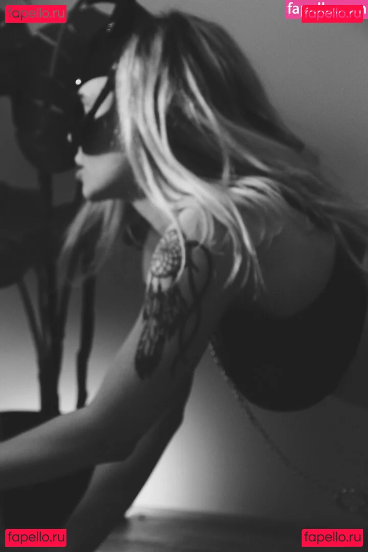 showerboyau Onlyfans Photo Gallery 