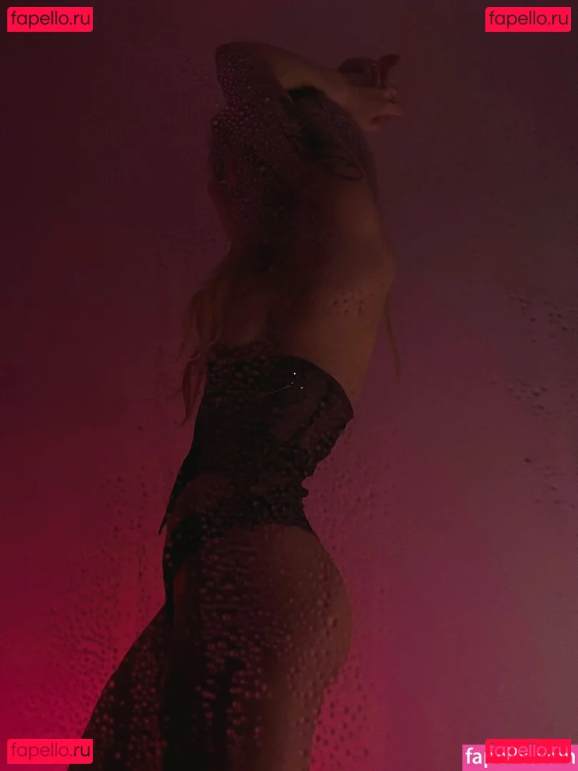 showerboyau Onlyfans Photo Gallery 