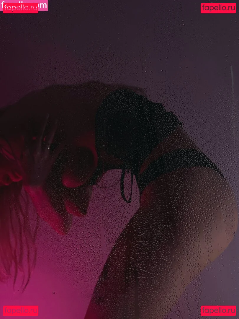 showerboyau Onlyfans Photo Gallery 