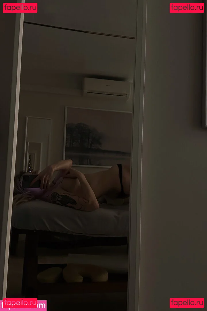 showerboyau Onlyfans Photo Gallery 