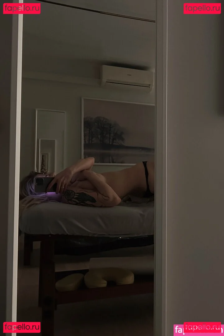 showerboyau Onlyfans Photo Gallery 