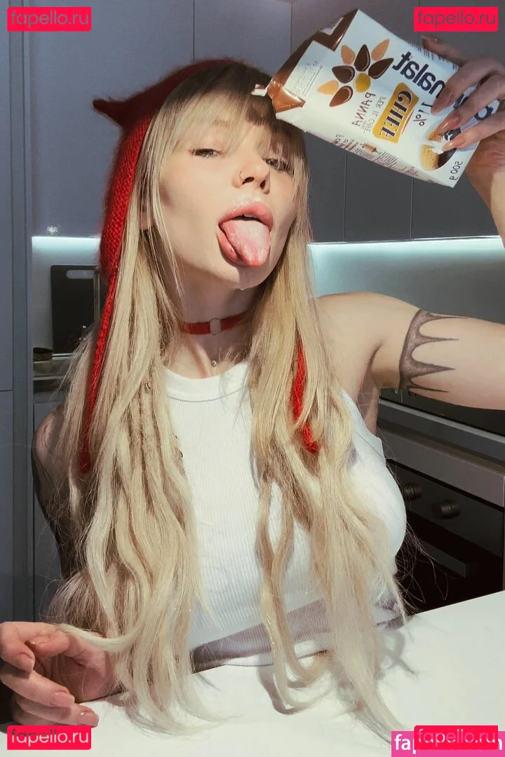 showerboyau Onlyfans Photo Gallery 