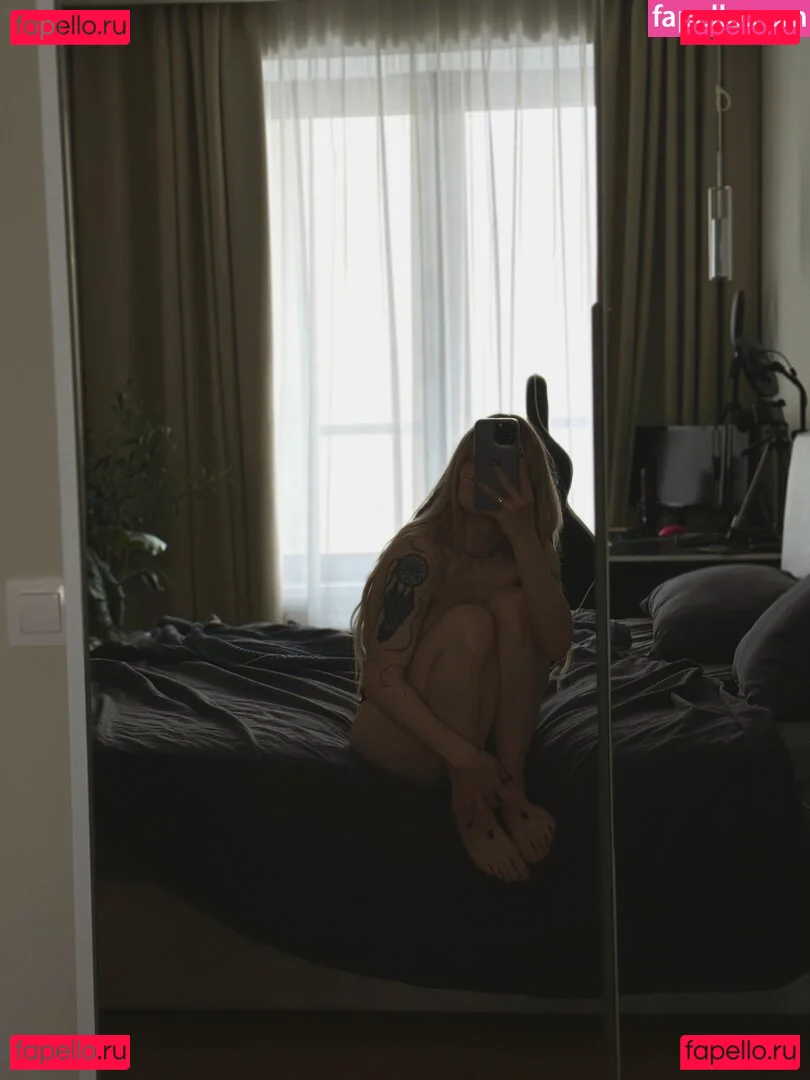 showerboyau Onlyfans Photo Gallery 