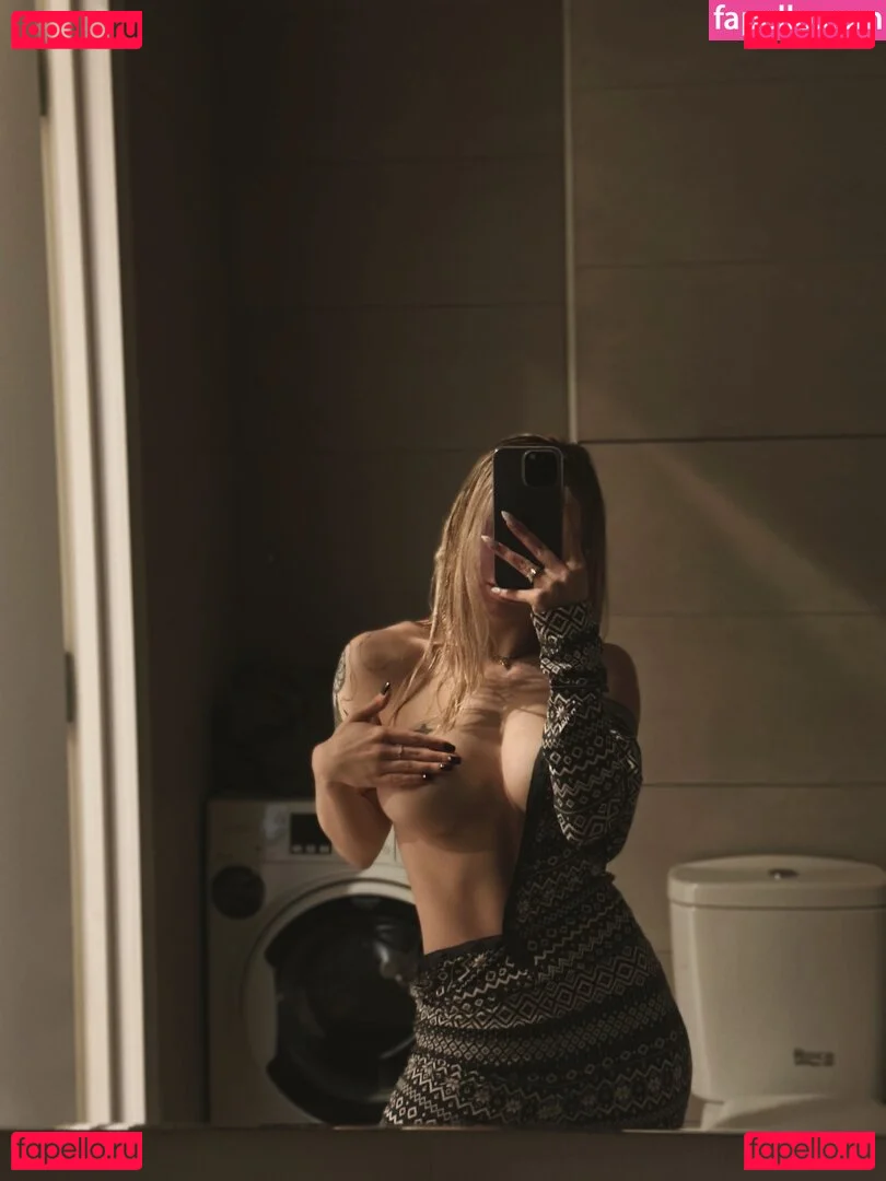 showerboyau Onlyfans Photo Gallery 