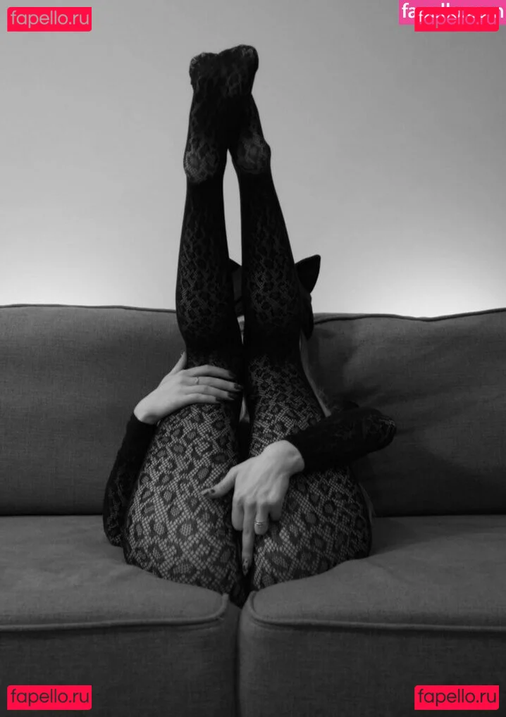 showerboyau Onlyfans Photo Gallery 