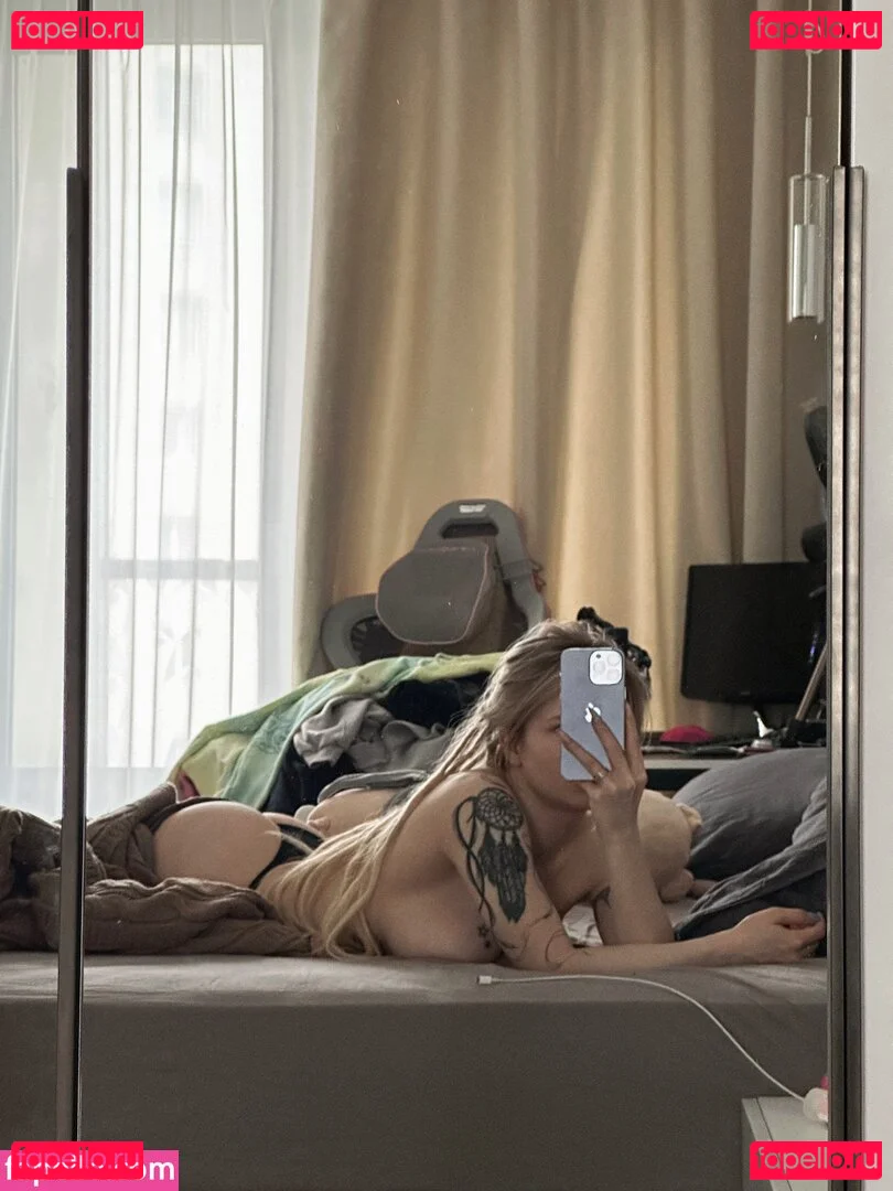 showerboyau Onlyfans Photo Gallery 