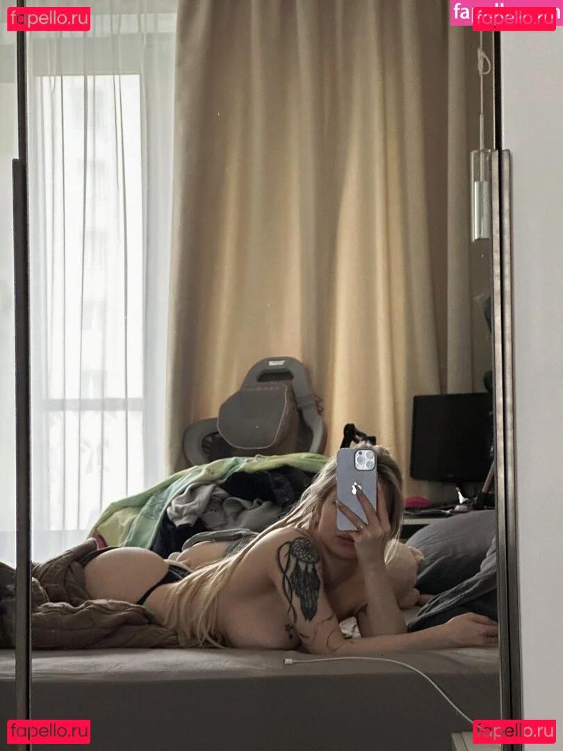 showerboyau Onlyfans Photo Gallery 