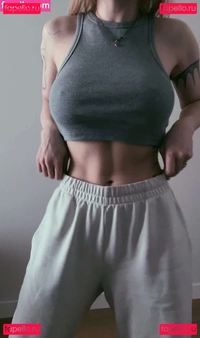 showerboyau Onlyfans Photo Gallery 