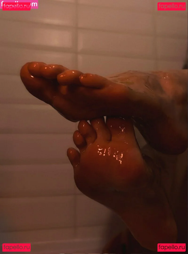 showerboyau Onlyfans Photo Gallery 