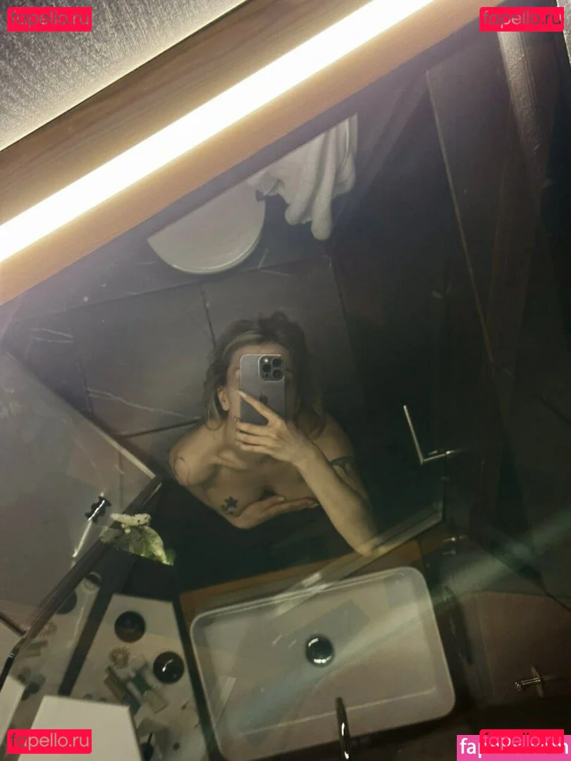 showerboyau Onlyfans Photo Gallery 