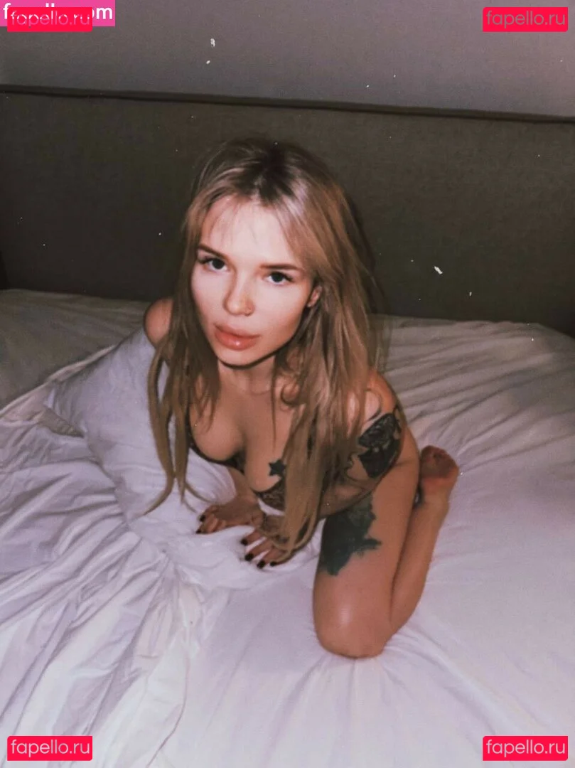 showerboyau Onlyfans Photo Gallery 