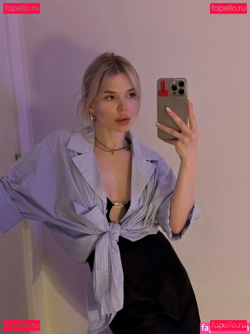 showerboyau Onlyfans Photo Gallery 