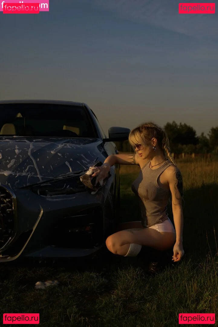 showerboyau Onlyfans Photo Gallery 