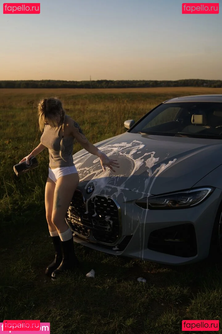 showerboyau Onlyfans Photo Gallery 