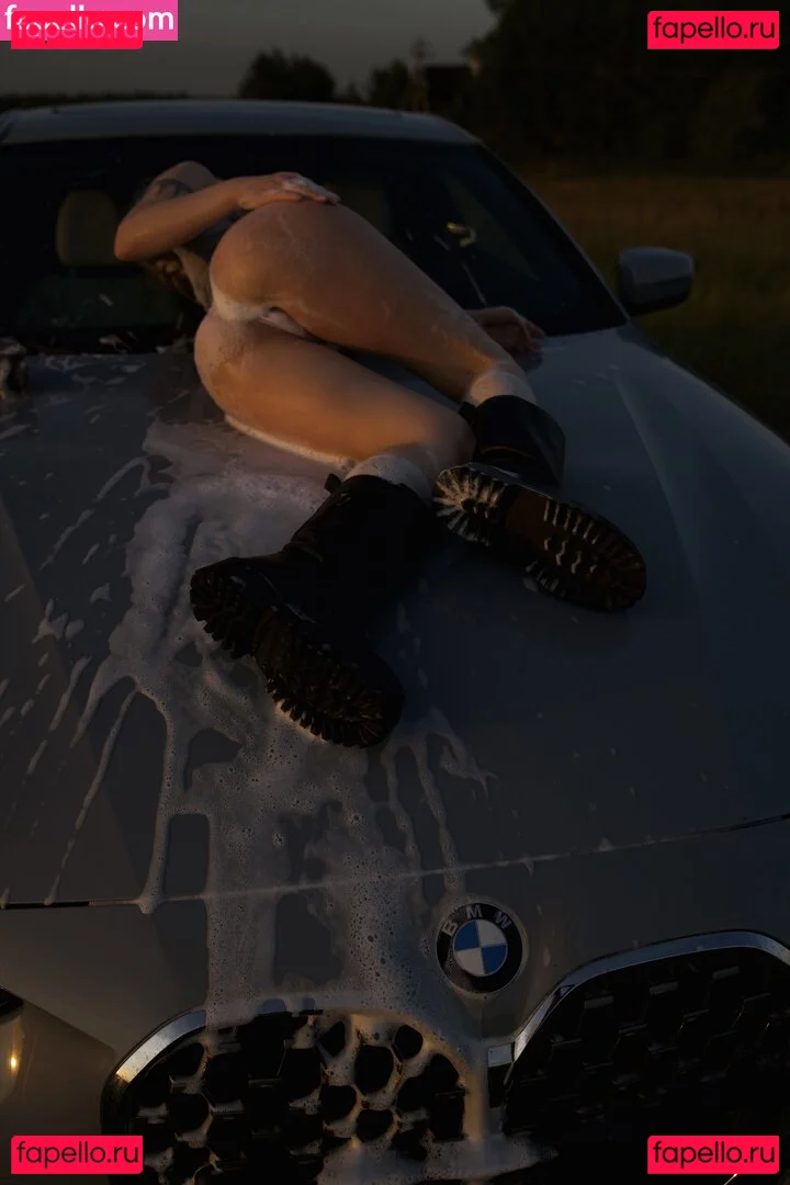 showerboyau Onlyfans Photo Gallery 