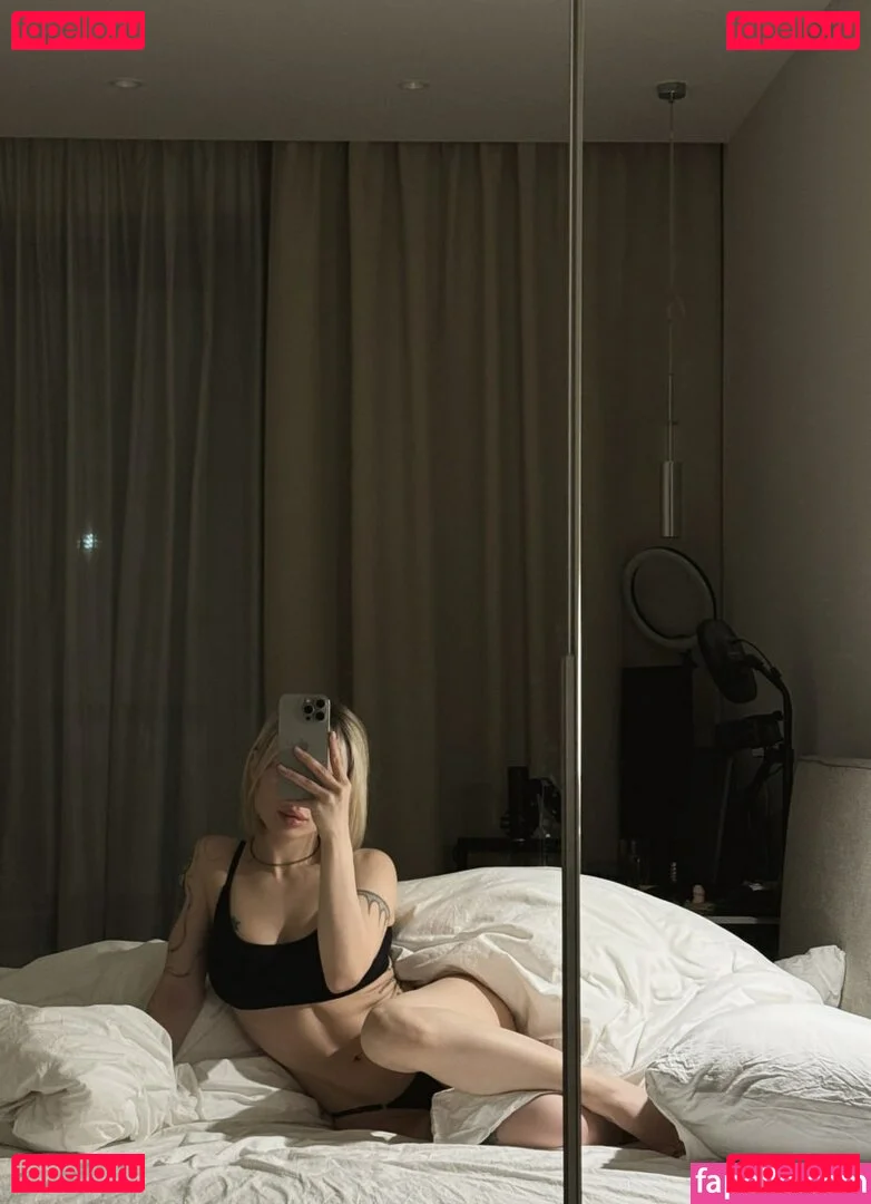 showerboyau Onlyfans Photo Gallery 