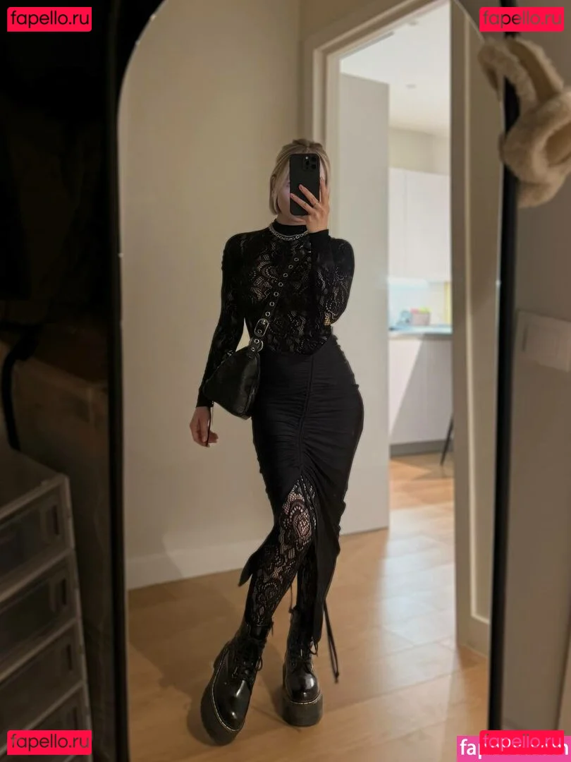 showerboyau Onlyfans Photo Gallery 