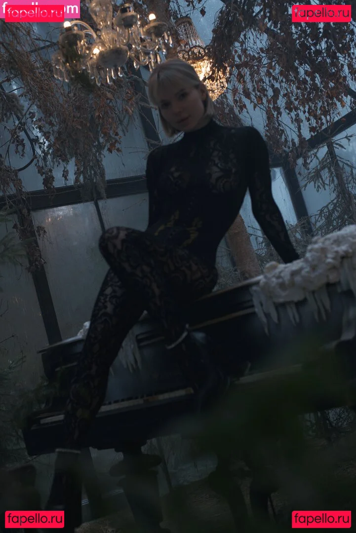 showerboyau Onlyfans Photo Gallery 