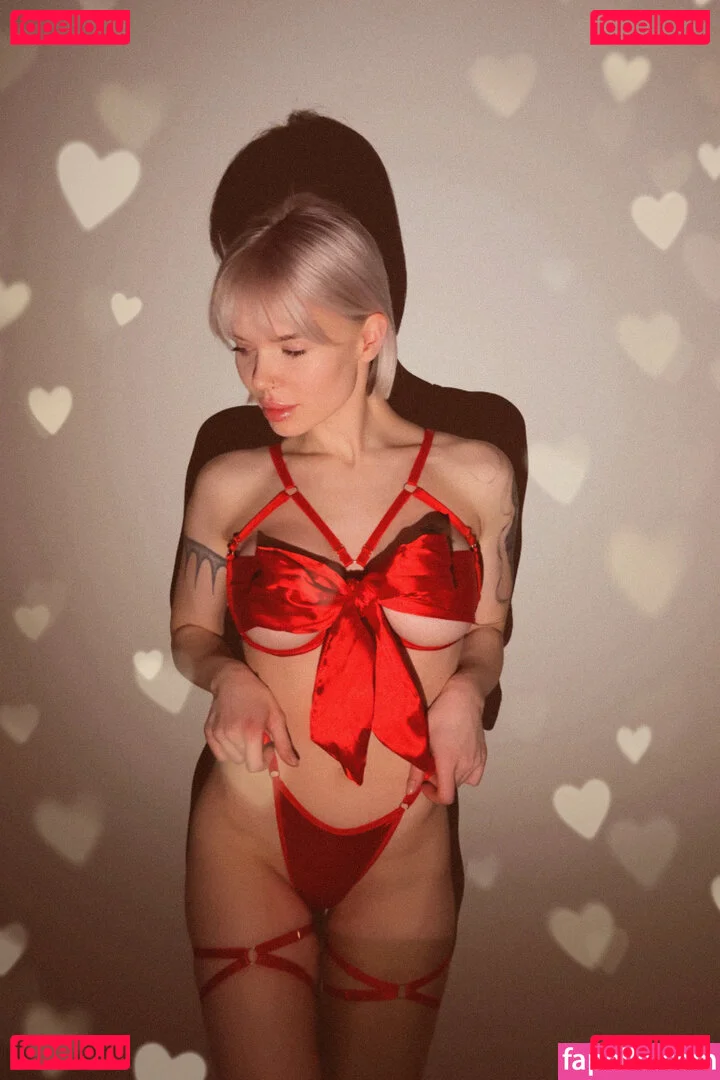 showerboyau Onlyfans Photo Gallery 