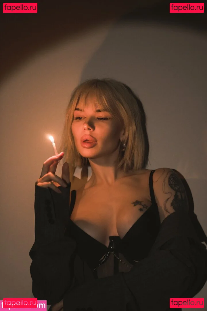 showerboyau Onlyfans Photo Gallery 