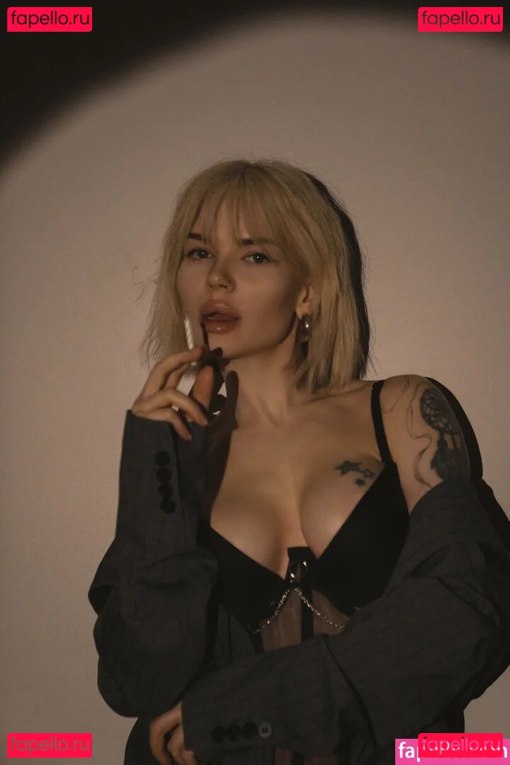 showerboyau Onlyfans Photo Gallery 