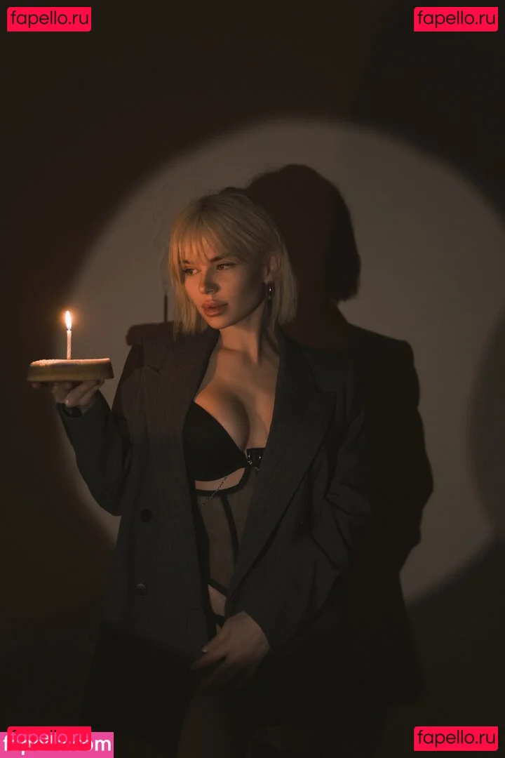 showerboyau Onlyfans Photo Gallery 