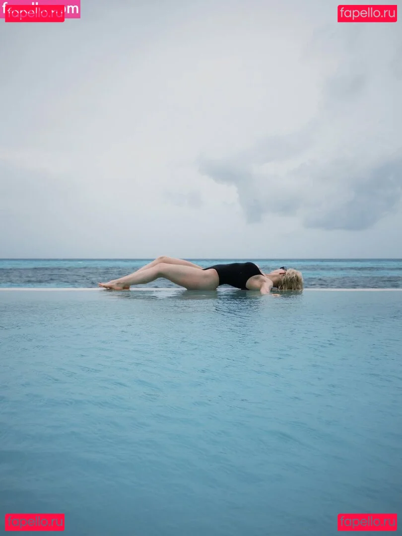 showerboyau Onlyfans Photo Gallery 