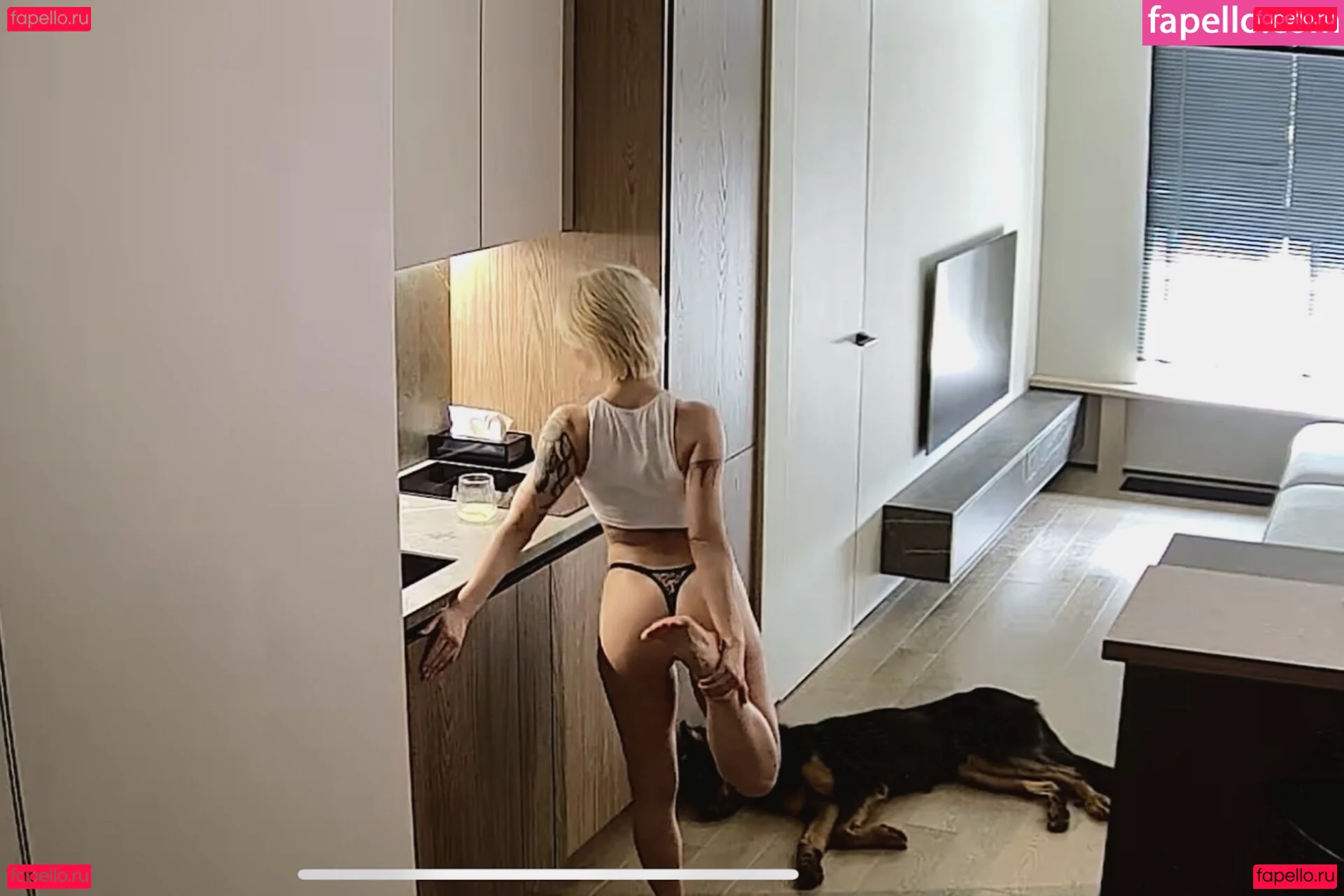 showerboyau Onlyfans Photo Gallery 