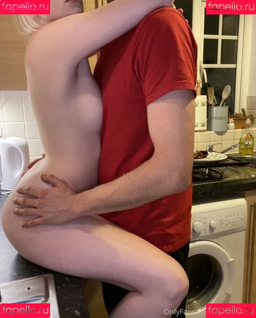 babychar_x Onlyfans Photo Gallery 