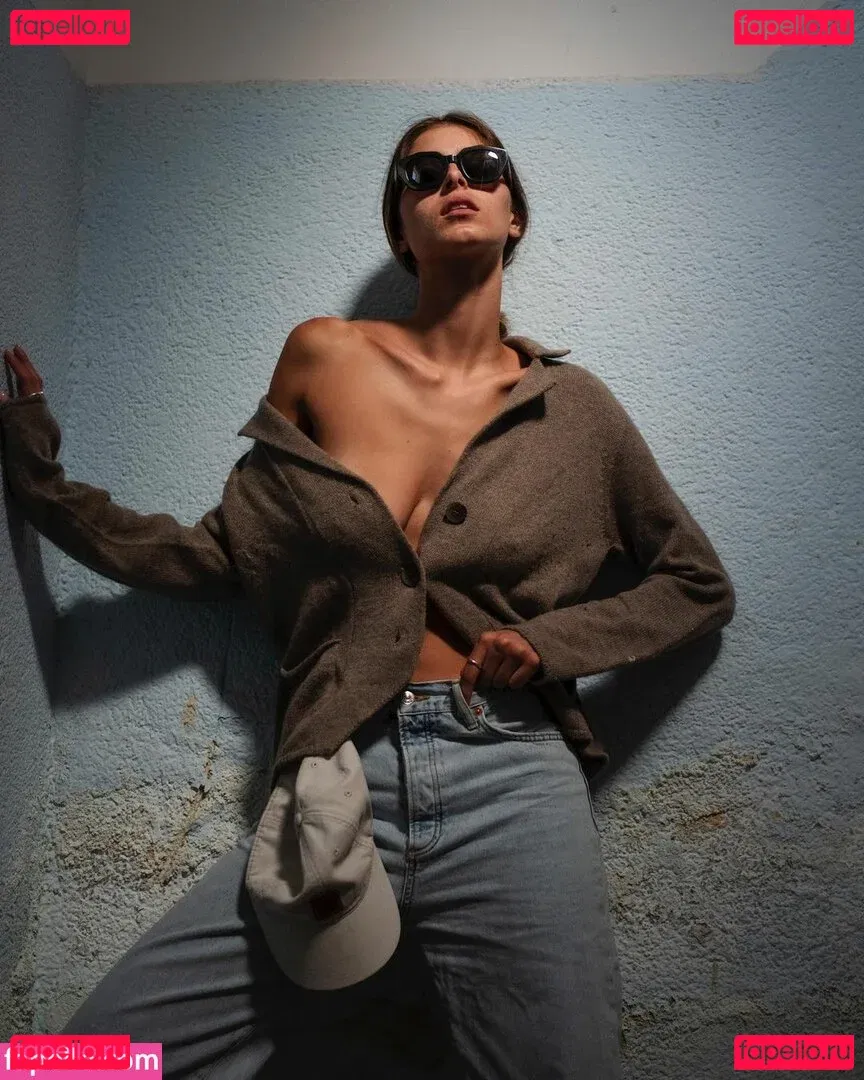 Noa Brener Onlyfans Photo Gallery 