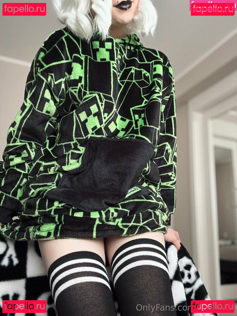 tephizar Nude Onlyfans Photo 10