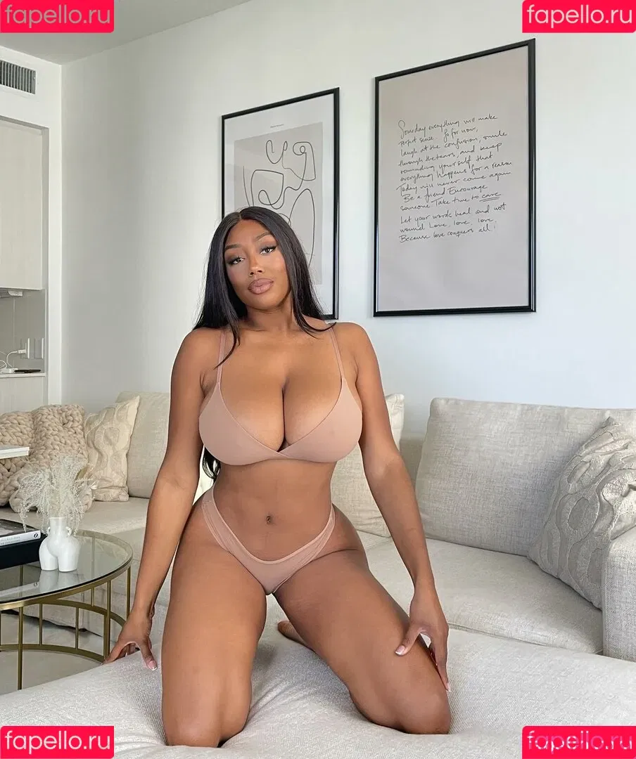 Vivipanameraofficial Onlyfans Photo Gallery 