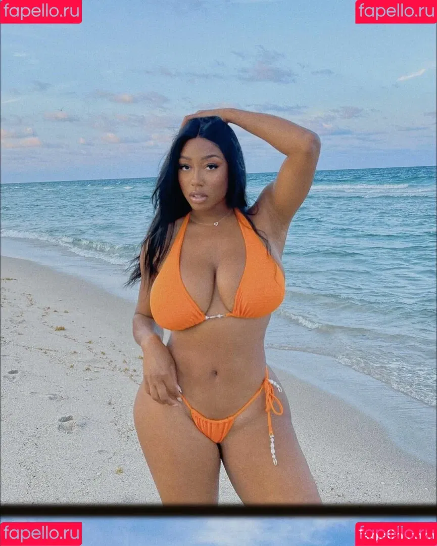 Vivipanameraofficial Onlyfans Photo Gallery 