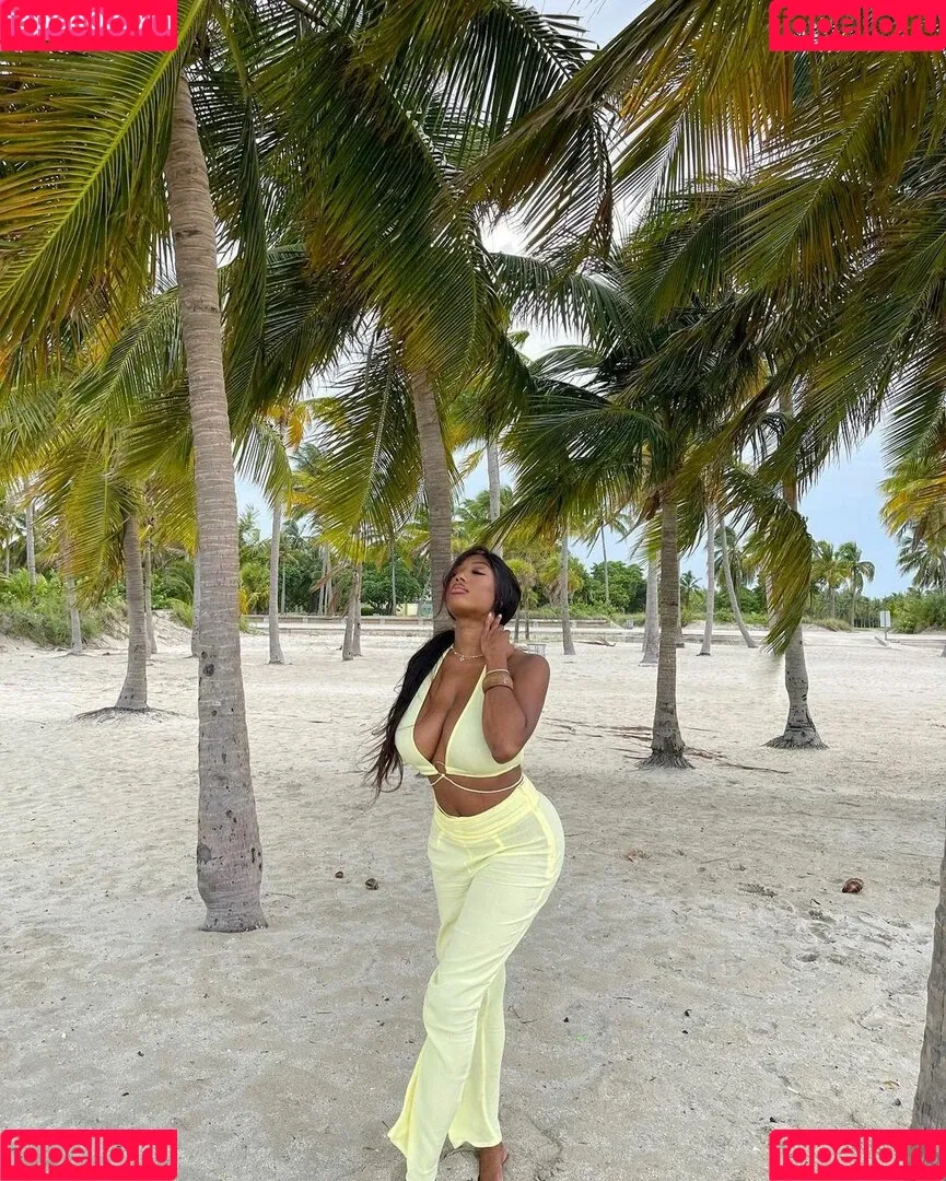 Vivipanameraofficial Onlyfans Photo Gallery 