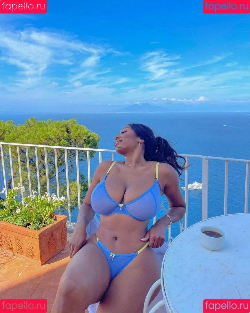 Vivipanameraofficial Onlyfans Photo Gallery 