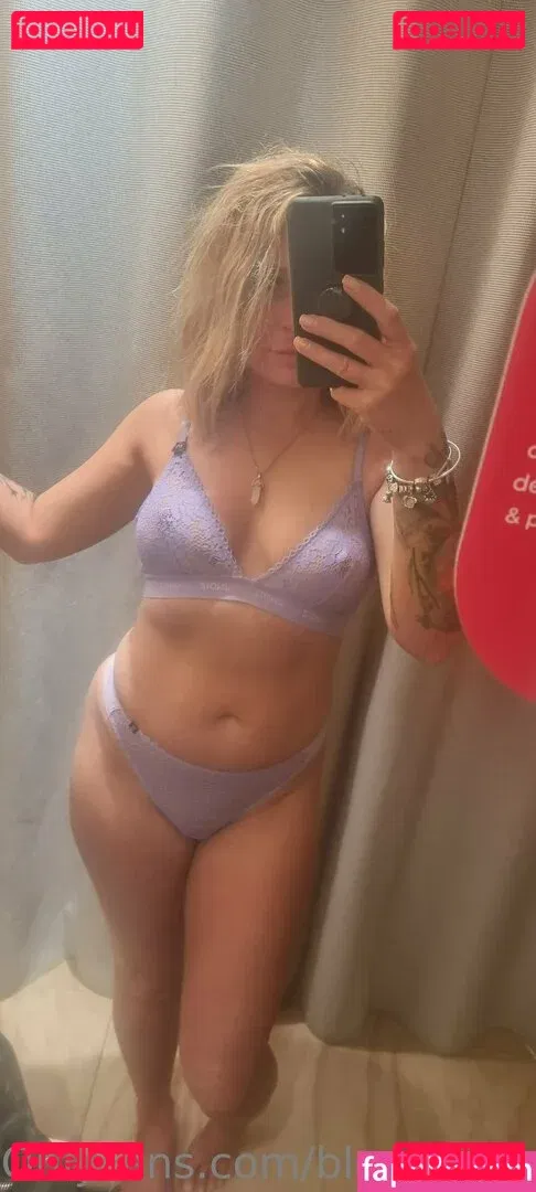 blondestephxx Onlyfans Photo Gallery 