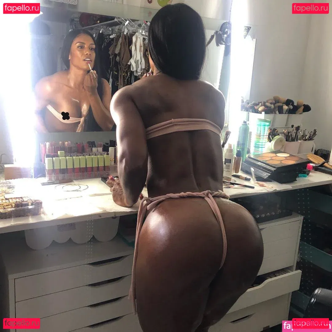 mulatafit Onlyfans Photo Gallery 