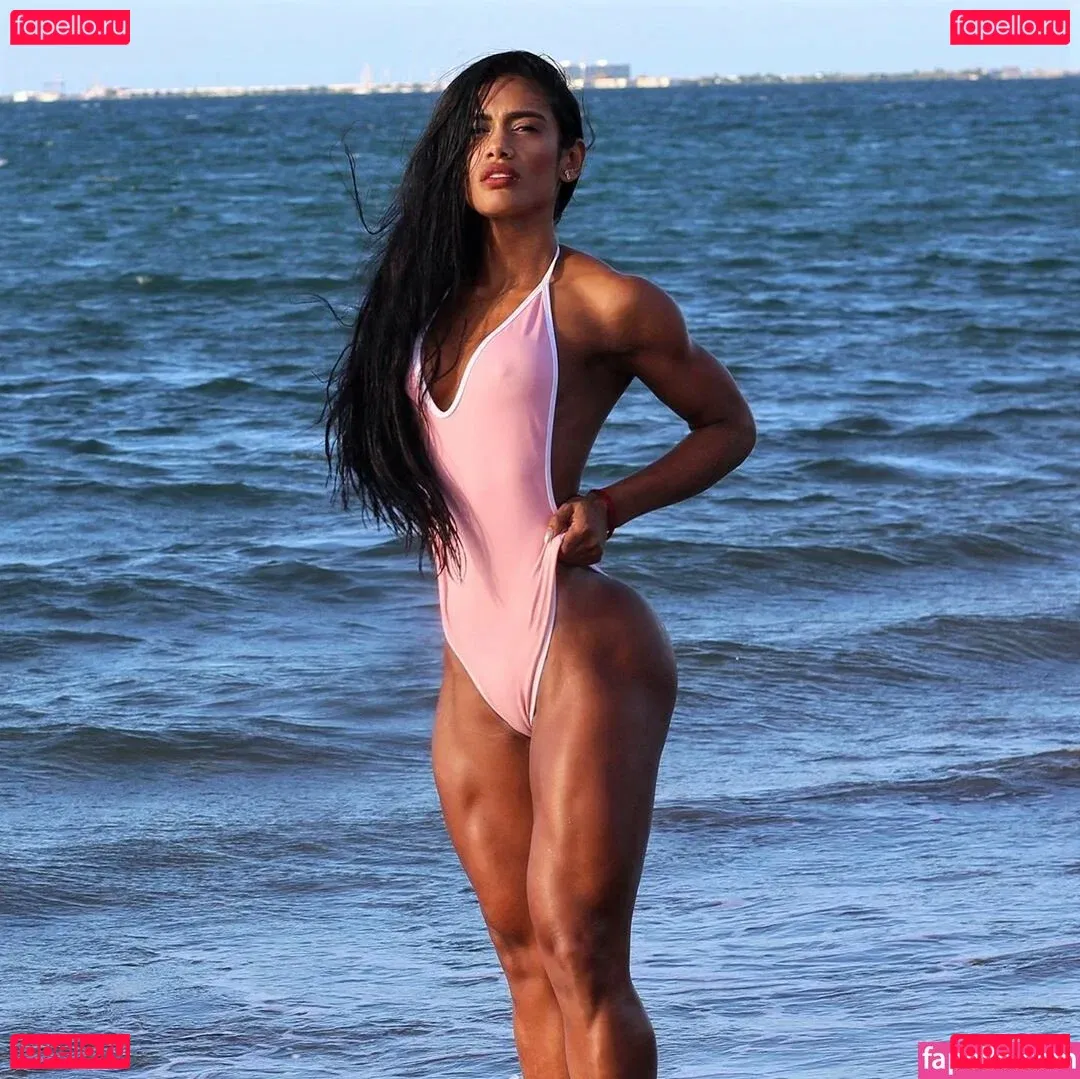 mulatafit Onlyfans Photo Gallery 