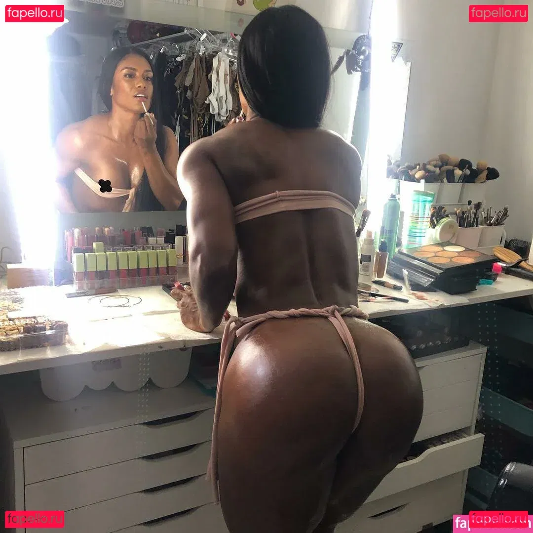 mulatafit Onlyfans Photo Gallery 